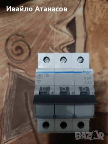 Автоматичен прекъсвач Hager MBN 325 (3-полюсен, B25, 6kA)