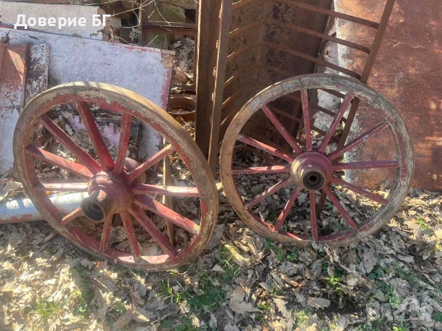 Автентични дървени колела за декорация и полилеи ​Продавам автентични дървени колела , снимка 3 - Други стоки за дома - 53719530