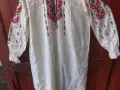 Женска риза с богата бродерия . Носия, снимка 3
