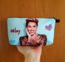 Майли Сайръс несесер с цип, снимка 3