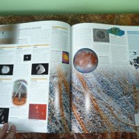 Енциклопедия Вселената. UNIVERSE THE DEFINITIVE VISUAL GUIDE, снимка 8 - Енциклопедии, справочници - 42162672