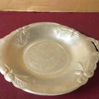 Стара руска алуминиева чиния, снимка 1 - Чинии - 34511424