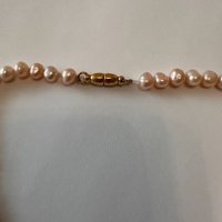 Колие с естествени перли и розов кварц, снимка 5 - Колиета, медальони, синджири - 44156337