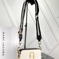 Marc jacobs чанта, снимка 3 - Чанти - 44620692