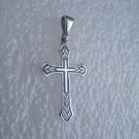 Сребърен кръст, снимка 1 - Колиета, медальони, синджири - 42480892