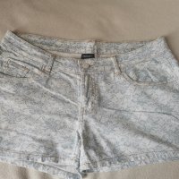 Дамски къси панталони , снимка 1 - Къси панталони и бермуди - 42212575