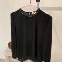 Красива блуза в размер XS, снимка 13 - Блузи с дълъг ръкав и пуловери - 44259939