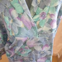 Блуза в на цветя!, снимка 4 - Блузи с дълъг ръкав и пуловери - 39724755