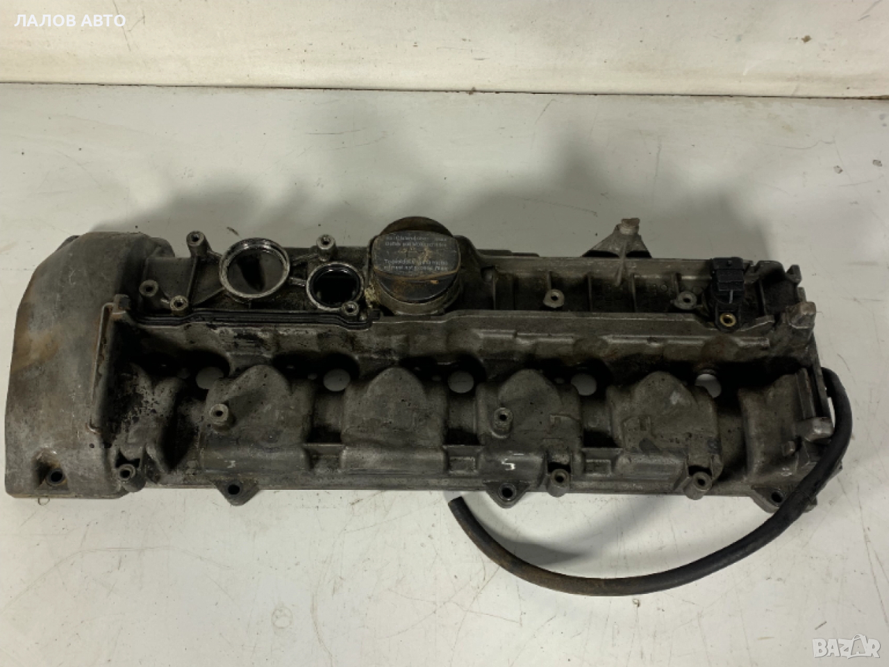 Капак клапани Мерцедес 2.7 Цди Kapak Klapani Mercedes 2.7 CDi А 6650160005 А 6120160405, снимка 1