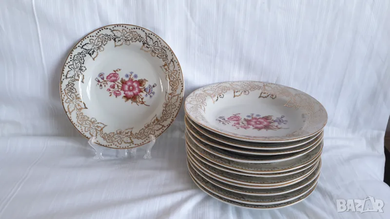 Комплект порцеланови чинии на Коста Йорданов- Видин-12 броя, снимка 1