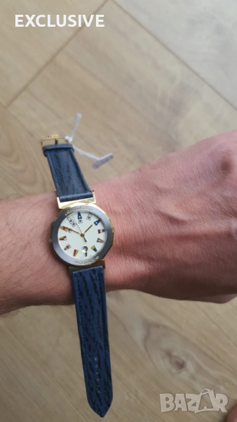 Нов Corum. Кварцов часовник с календар Договаряне!, снимка 1