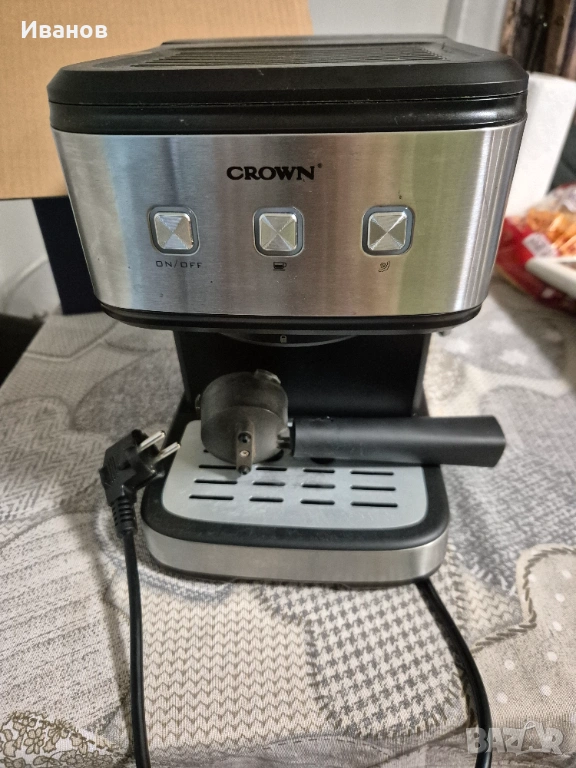 Кафе машина crown Модел: CEM-1523 Марка: CROWN Мощност: 850W Напрежение: 220-240V~, снимка 1
