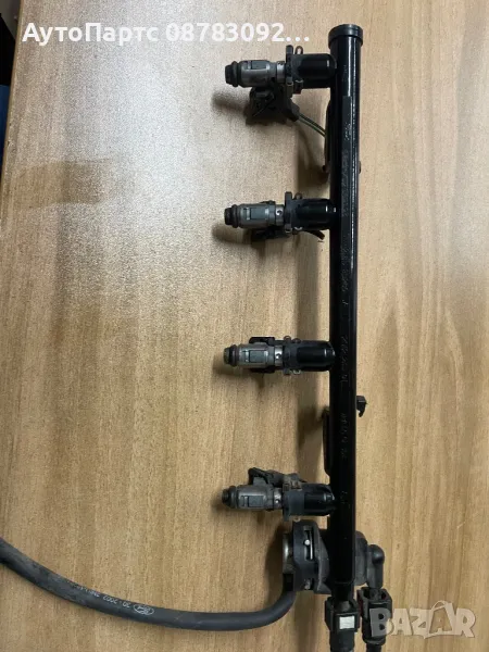 Горивна рейка, дюзи, клапан налягане за Ford Fiesta МК6, 1.3, 60 кс 68к.с., снимка 1