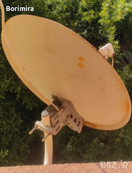 Сателитна антена/чиния 65 cm с LNB и стойка, снимка 1