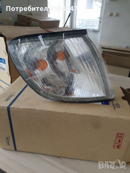 HYUNDAI STAREX H1 MIГАЧИ ЛЯВ ДЕСЕН, снимка 1