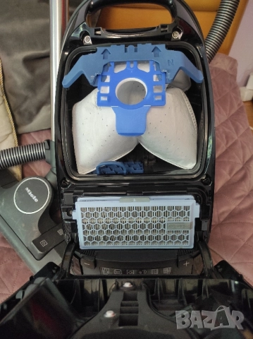 Прахосмукачка Миеле / Miele Complete C3 , снимка 8 - Прахосмукачки - 50405685