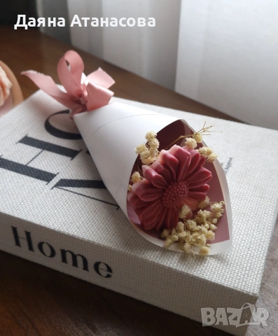 Ароматно свещ-букетче, снимка 4 - Подаръци за жени - 53295469