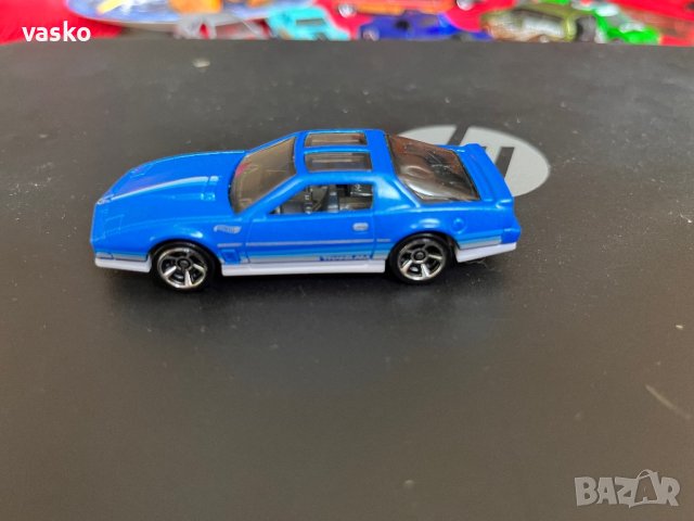Hotwheels-Pontiac, снимка 1 - Колекции - 41652374