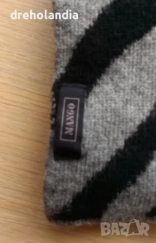 Дамски вълнен шал MANGO , снимка 3 - Шалове - 48719240