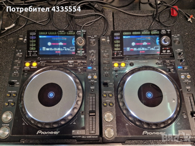 2 броя плеъри Pioneer CDJ 2000 Nexus