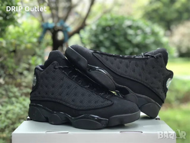 !НОВИ! Air Jordan 13 Retro | Black Cat | + КУТИЯ, снимка 2 - Маратонки - 55750291