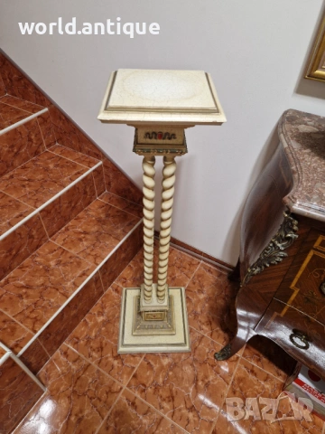 Уникална антикварна италианска колона пиедестал Silik, снимка 3 - Антикварни и старинни предмети - 53672825