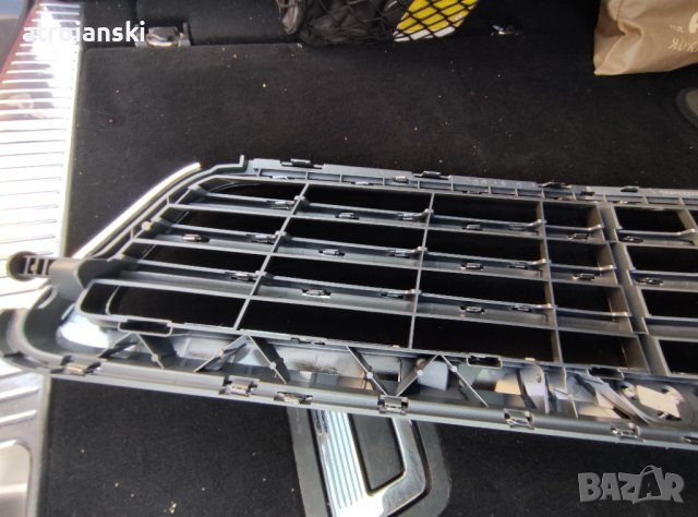 Решетка за Mercedes W211 - неизползвана, снимка 3 - Части - 41661062