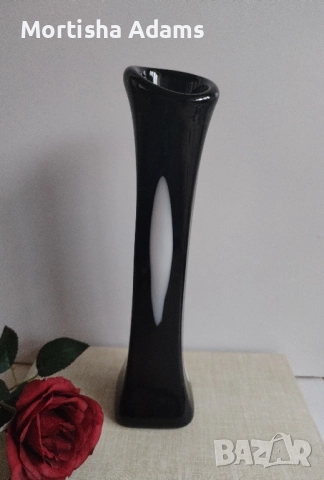 Елегантна стъклена ваза, снимка 2 - Вази - 52546642