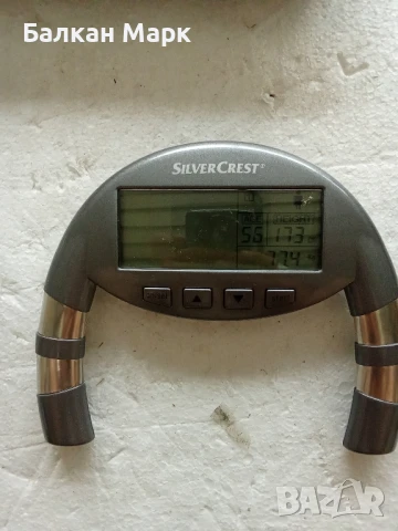 Продавам уред за измерване на телесните мазнини SilverCrest, снимка 4 - Друга електроника - 51054187