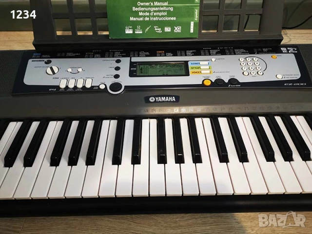 Синтезатор клавир YAMAHA EZ-200 с динамична светеща клавиатура 5 октави, снимка 4 - Синтезатори - 53599550