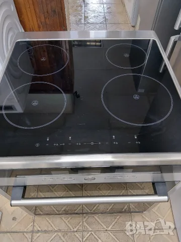 Иноксова свободно стояща печка с индукционни котлони Сименс Siemens с 2 години гаранция! , снимка 2 - Печки, фурни - 56230003