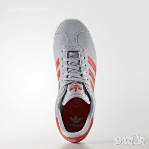 Детски маратонки Adidas Gazelle, снимка 4 - Детски маратонки - 44725969