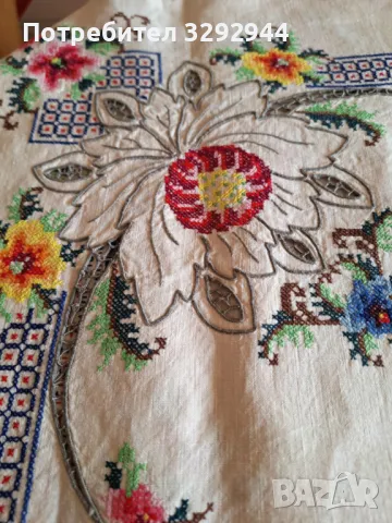 Ленена ръчно бродирана покривка., снимка 4 - Декорация за дома - 49301626