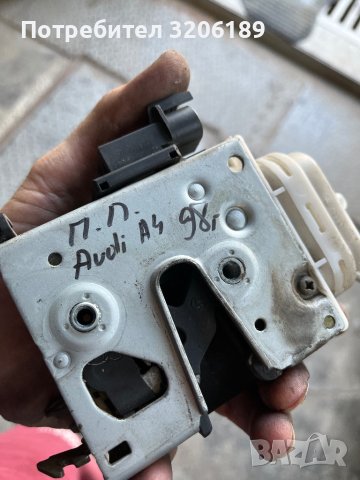 Предна лява брава за Ауди А4, снимка 8 - Части - 41932609