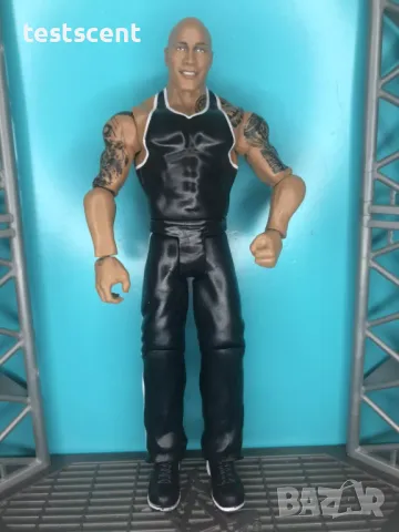 Екшън фигура WWE The Rock Скалата The Final Boss Basic mattel People's Champ figure играчка, снимка 5 - Фигурки - 48447768