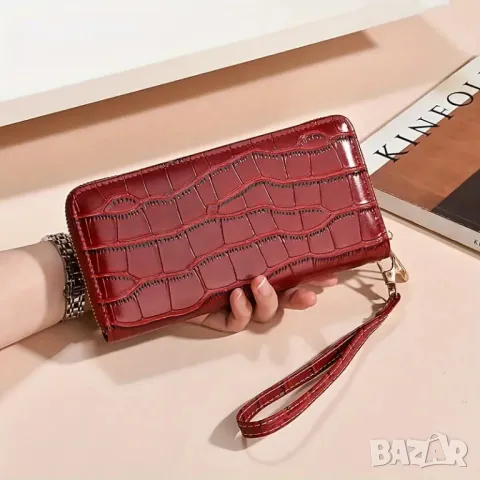 Елегантен дамски портфейл с крокодилски модел от изкуствена кожа, Червен