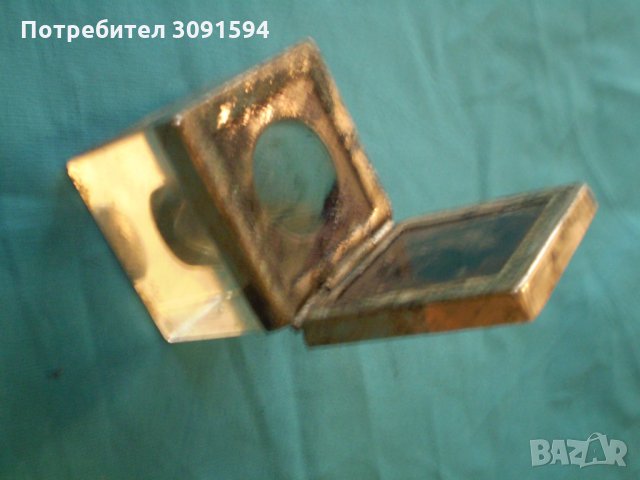  Малка Стъклена Мастилница с Никелов Капак, снимка 7 - Други ценни предмети - 34084512