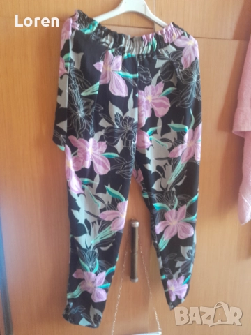 Като нов!Тънък панталон на цветя пролет/лято/есен, снимка 5 - Панталони - 51590051