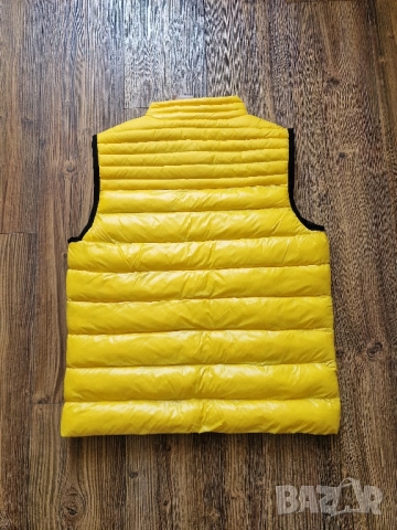 Страхотна мъжка грейка елек HUGO BOSS Размери S , M, L, XL, 2XL , снимка 11 - Якета - 51470796