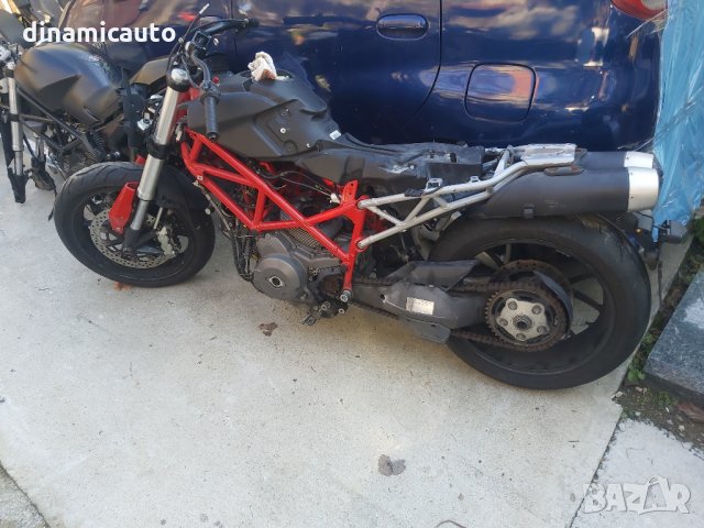 Ducati Hypermotard 796 - 2011г. На части, снимка 2 - Мотоциклети и мототехника - 35764939