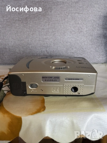 Nikon AF250SV – ретро фотоапарат, снимка 2 - Фотоапарати - 55924643