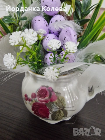 Винтиж каничка с Великденска декорация, снимка 2 - Декорация за дома - 53841539