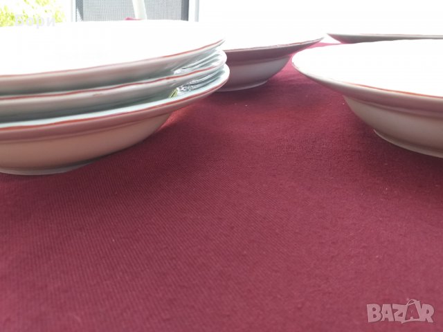Български порцелан чинии 6 броя, снимка 5 - Чинии - 33817373