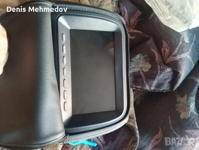 Подглавник с монитор 