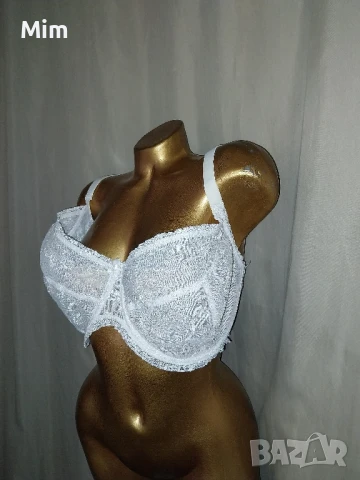 M&S 95 G Бял дантелен сутиен, снимка 3 - Бельо - 51048143