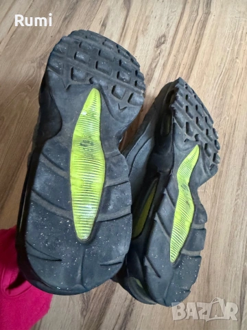 Оригинални  мъжки маратонки Nike Air Max 95 Iron Grey Volt ! 45 н, снимка 10 - Маратонки - 35934987