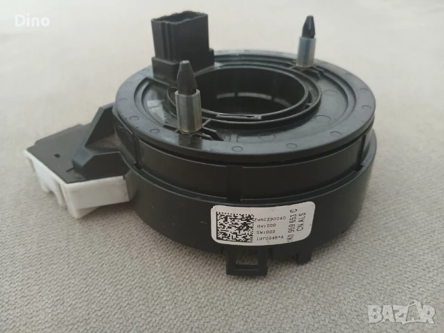 Лентов кабел за Пасат Б6 Голф 5 Passat B6 Golf V , снимка 4 - Части - 51092605