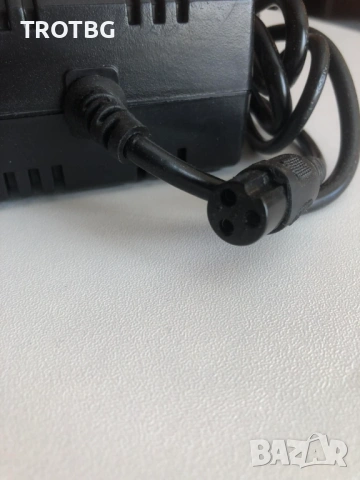 Зарядно 36V 1.8A за оловни батерии с M16 Aviation порт, снимка 3 - Друга електроника - 53847590