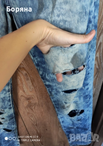 Caramella Fashion нови с етикет уникални дънки с разрези, снимка 11 - Дънки - 52815944