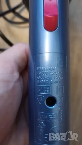 Продавам сешоар Philips HP4841, снимка 4 - Сешоари - 56332857